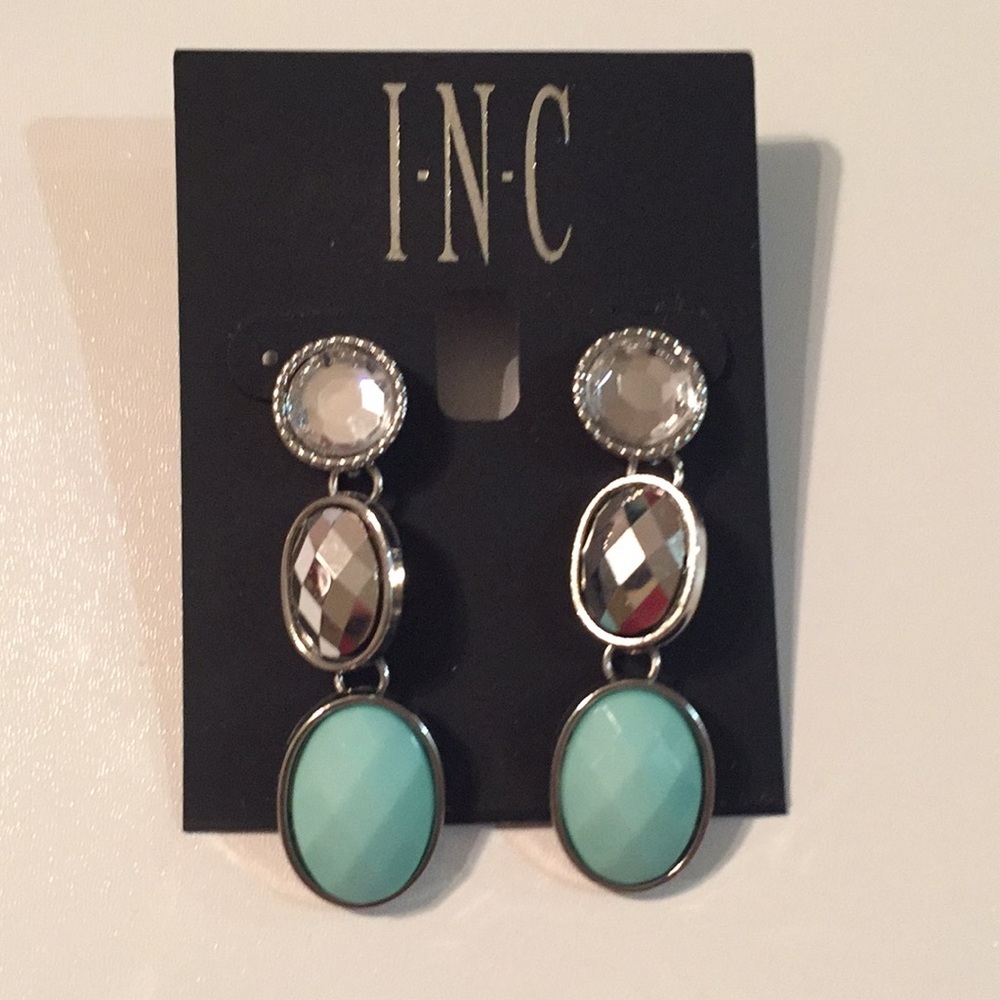 Fashion drop earrings